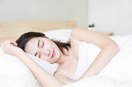 香港验血邮寄6天出结果,一些影响女性经期睡眠的因素，不可忽视！