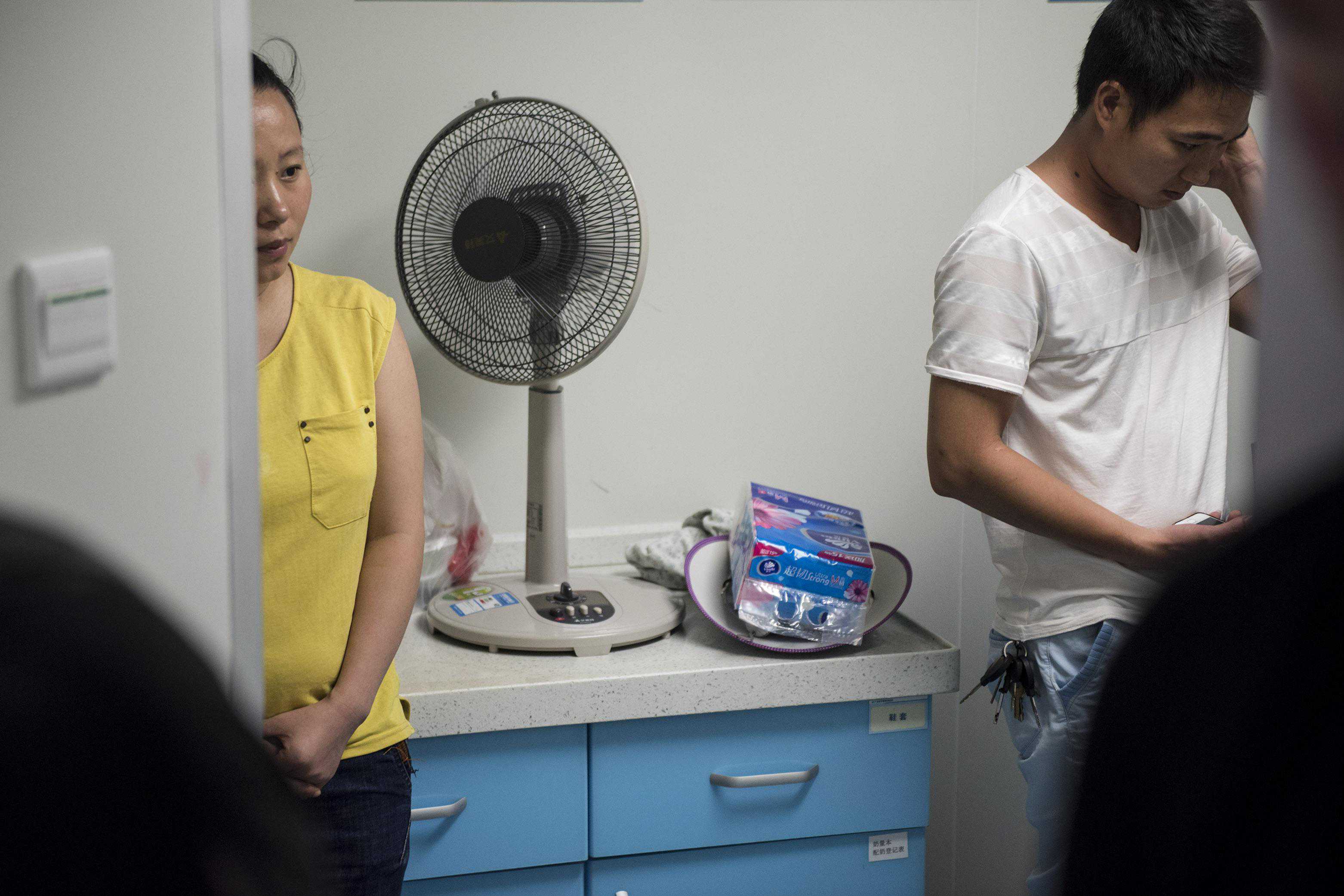 香港验血寄血真的吗,高龄试管双胞胎19周究竟要不要做减胎手术？